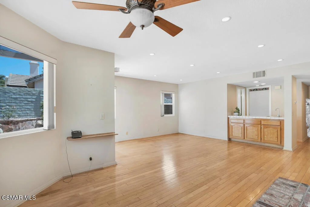 Photo of 5339 Seneca Place