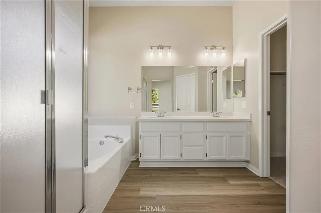 Photo of 33460 Brushy Hollow