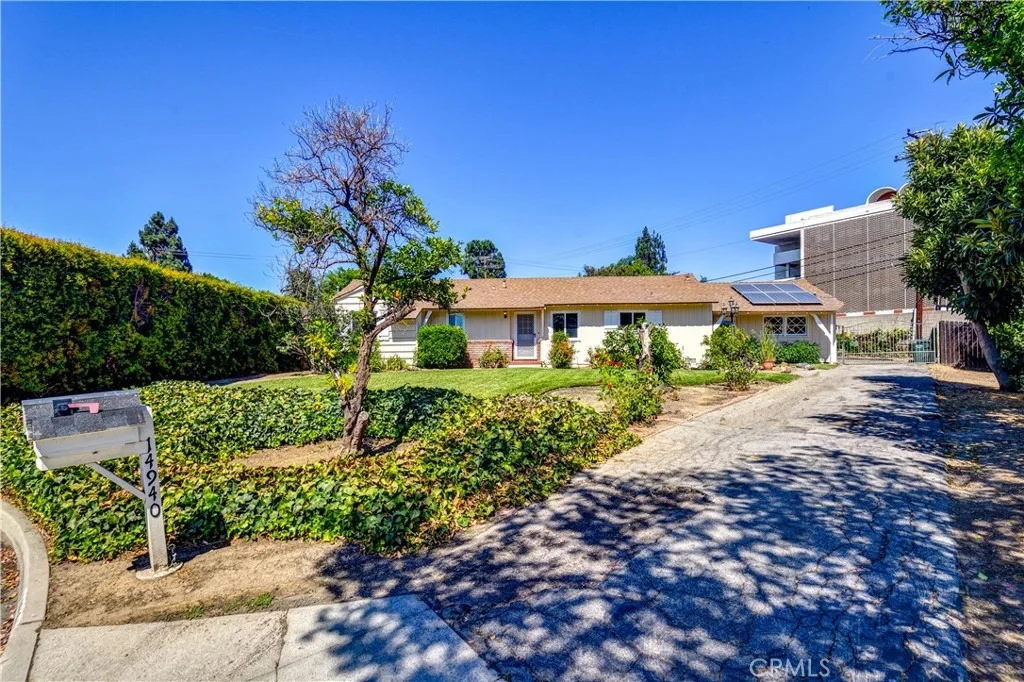 Photo of 14940 Janine Drive
