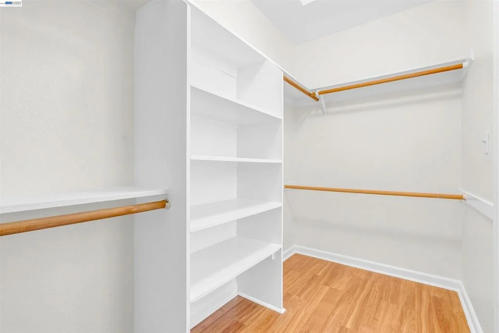 Photo of 23661 Glenbrook Lane