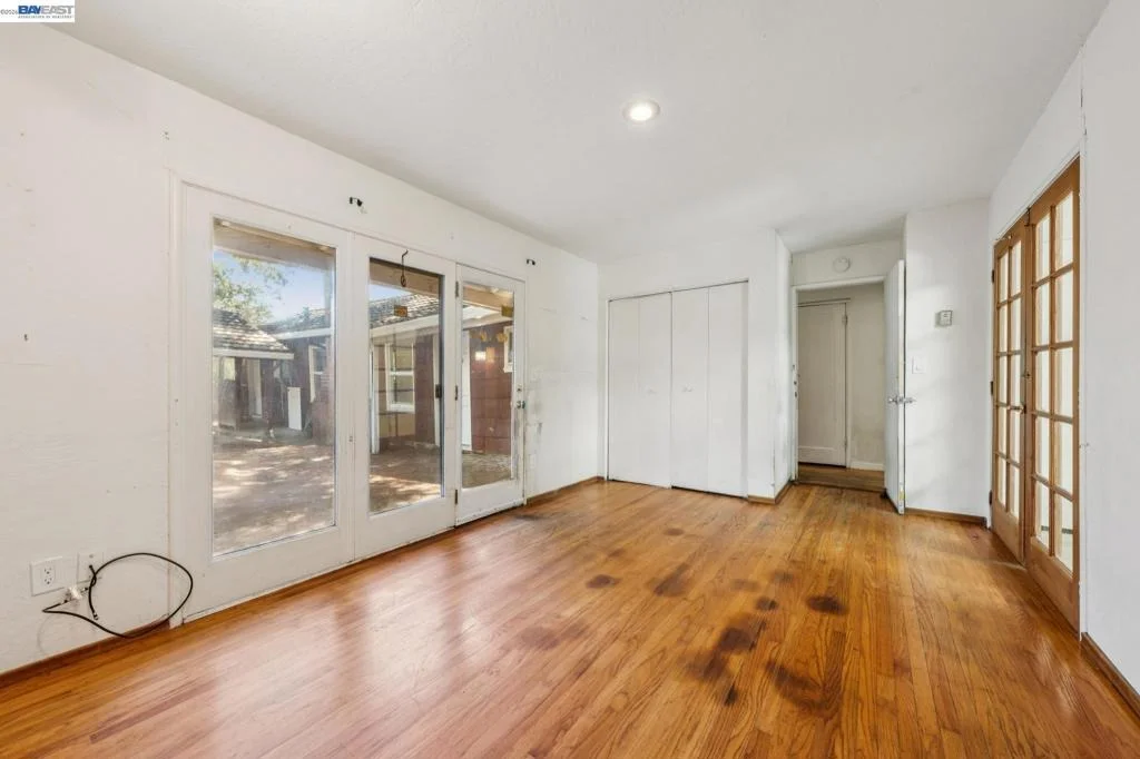 Photo of 21 MONTE VISTA ROAD
