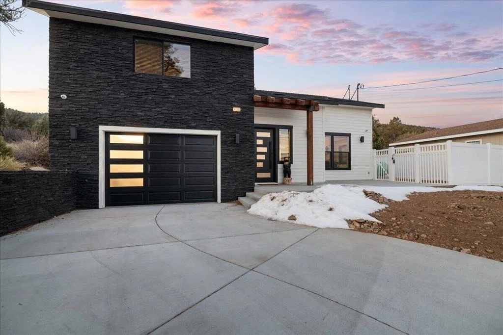 Photo of 47145 Skyview Drive