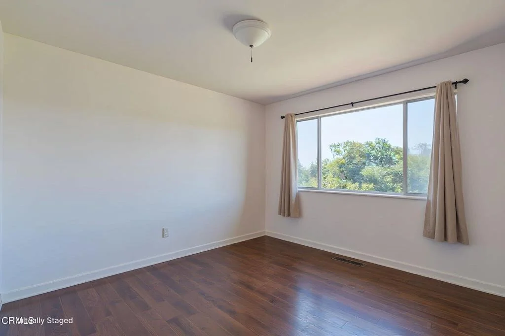 Photo of 557 Munger Drive