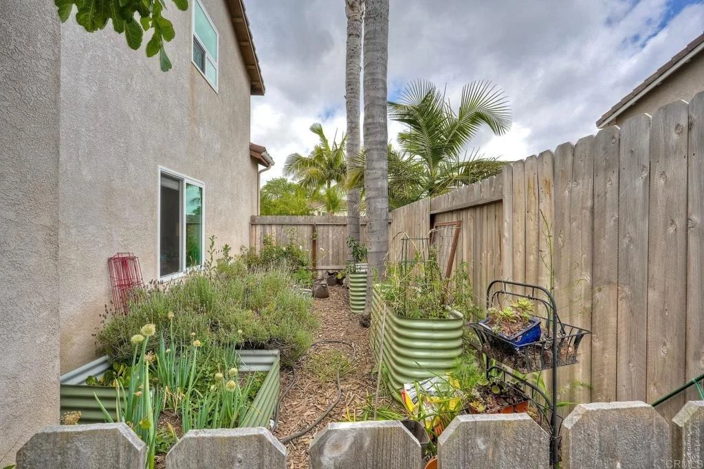 Photo of 342 Rimhurst Court