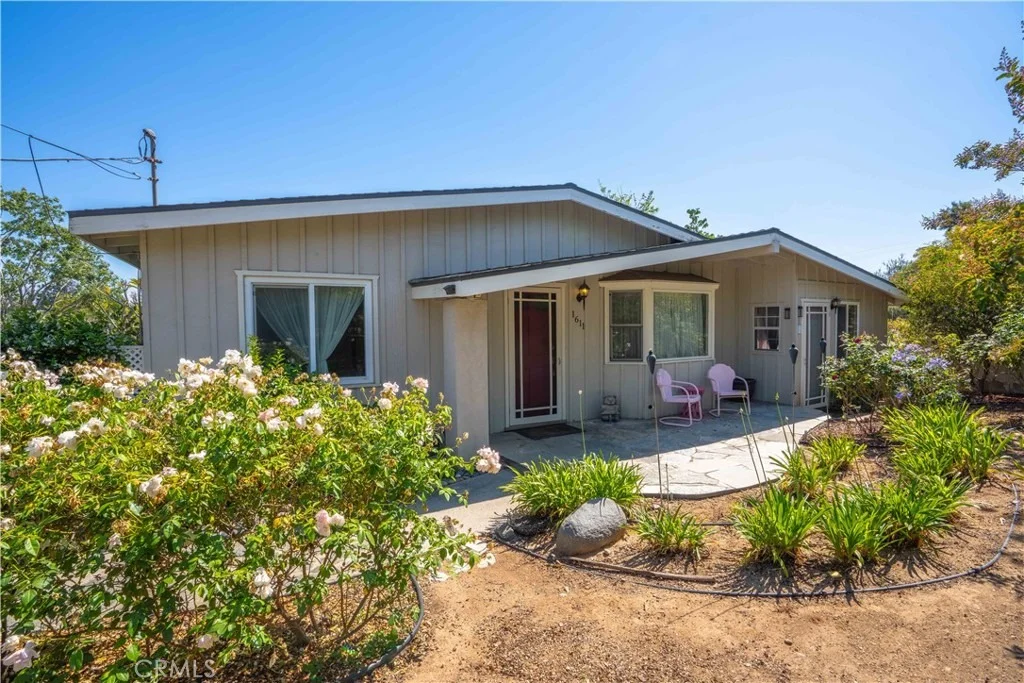 Photo of 1611 Hillcrest