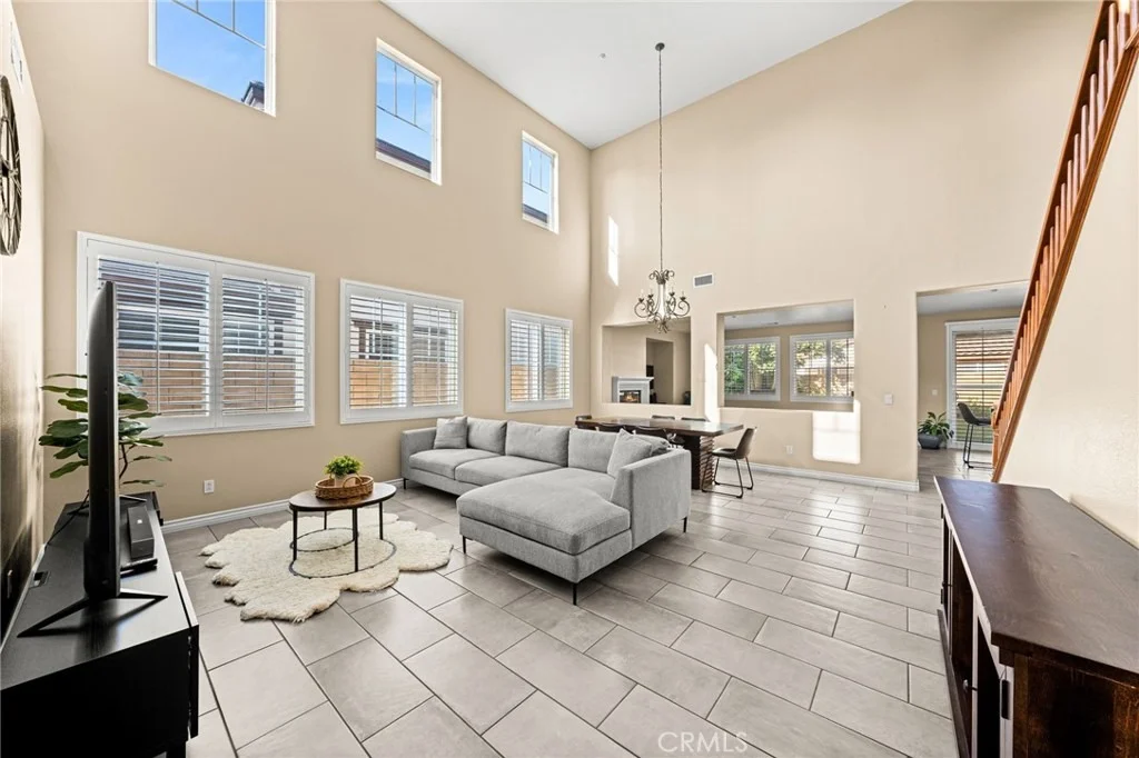 Photo of 11002 Persimmon