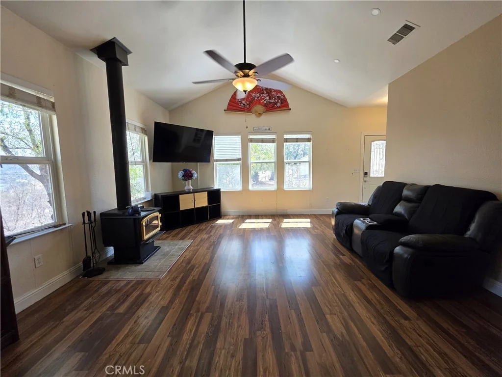 Photo of 149 View Ln