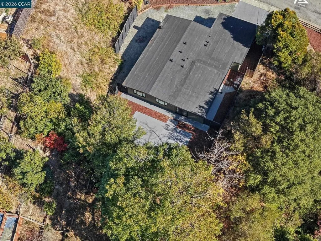 Photo of 1651 Stanton Ave