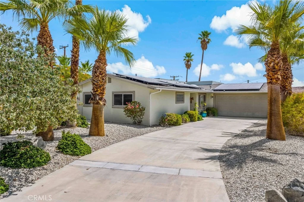Photo of 39004 Knoll View Circle