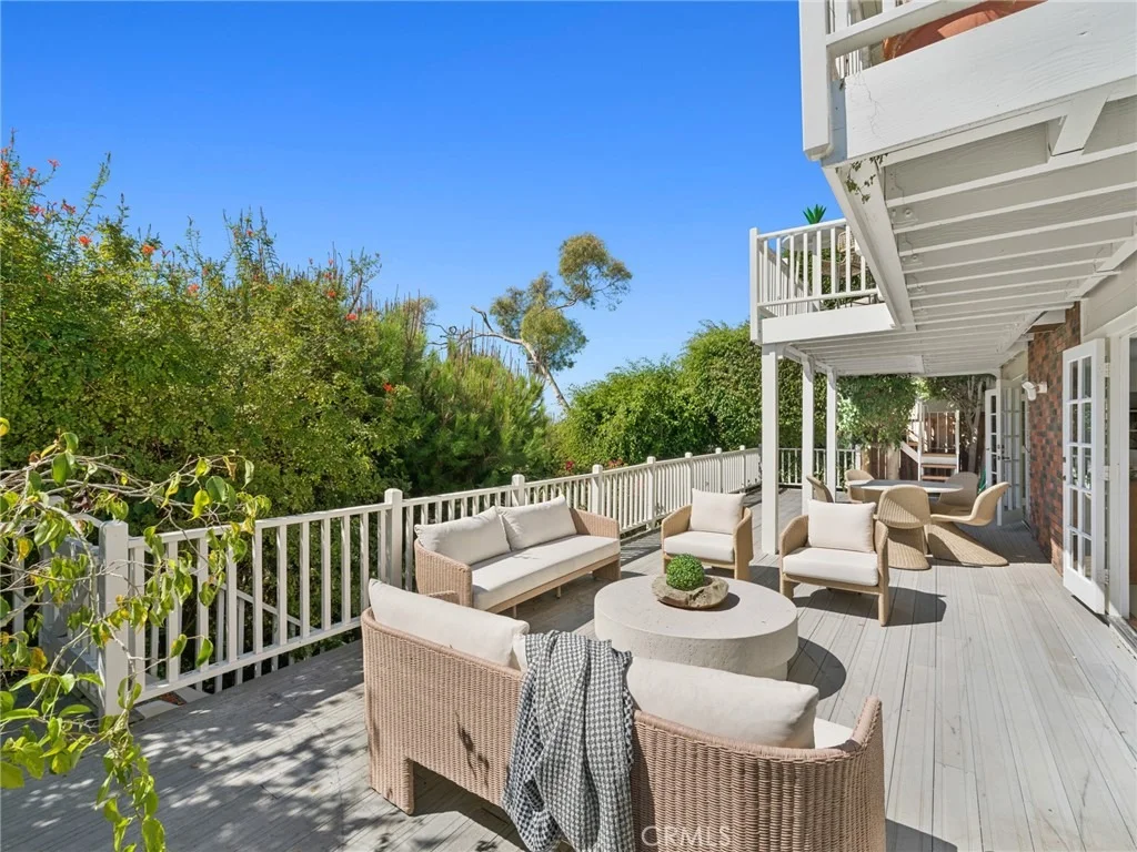 Photo of 2311 Cliff Drive