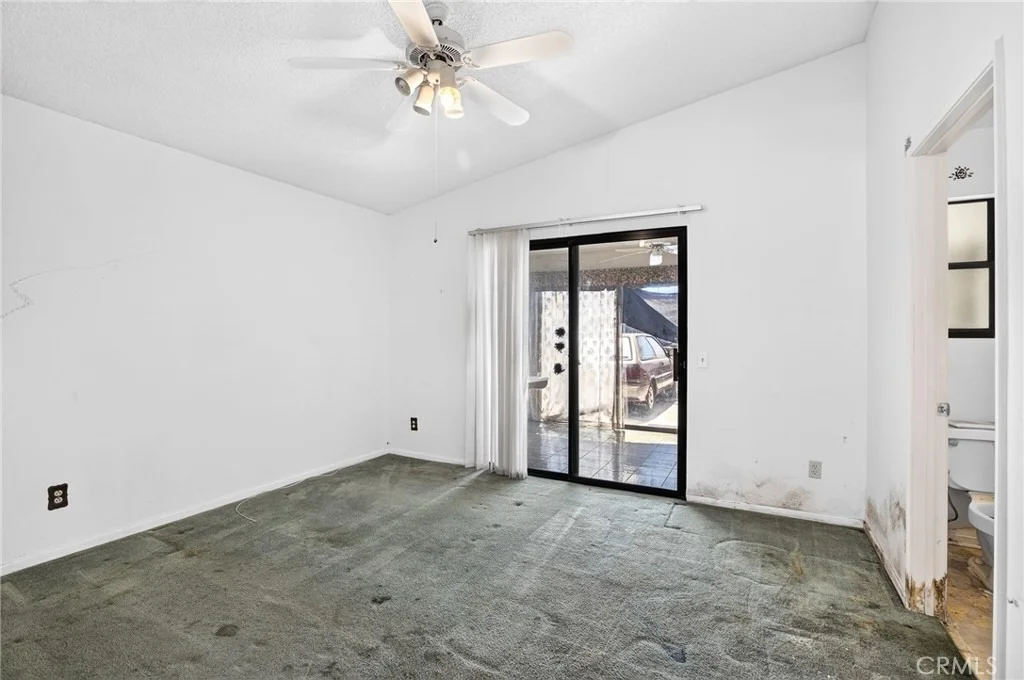 Photo of 3033 W Fruitvale