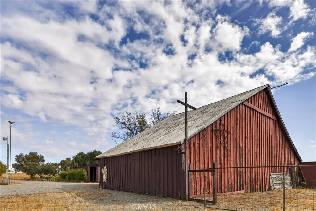 Photo of 6838 County Road 18