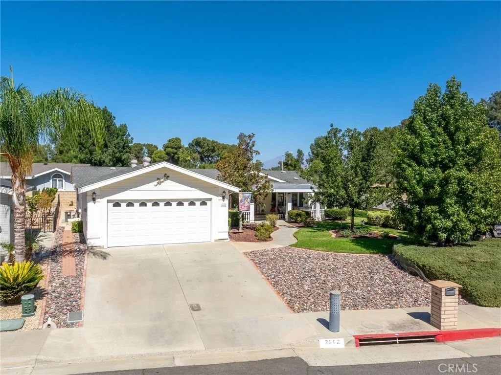 Photo of 2502 Peach Tree Street