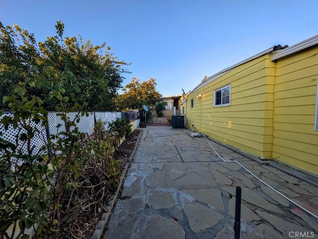 Photo of 10213 Overland