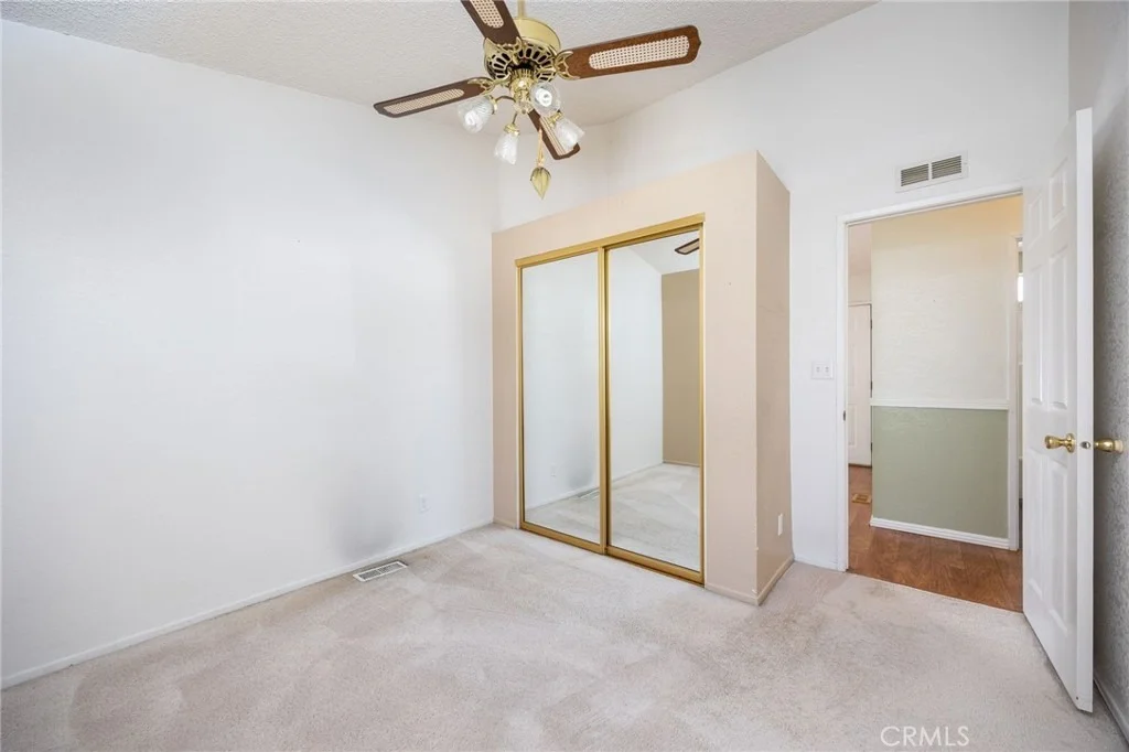 Photo of 2892 Peach Tree