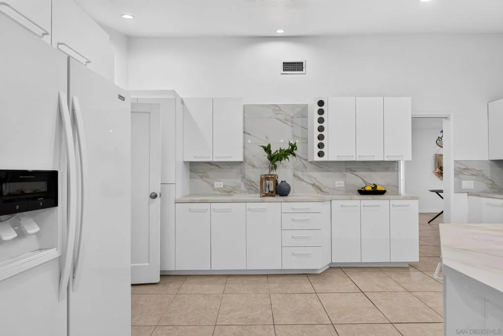 Photo of 1166 Merritt Drive