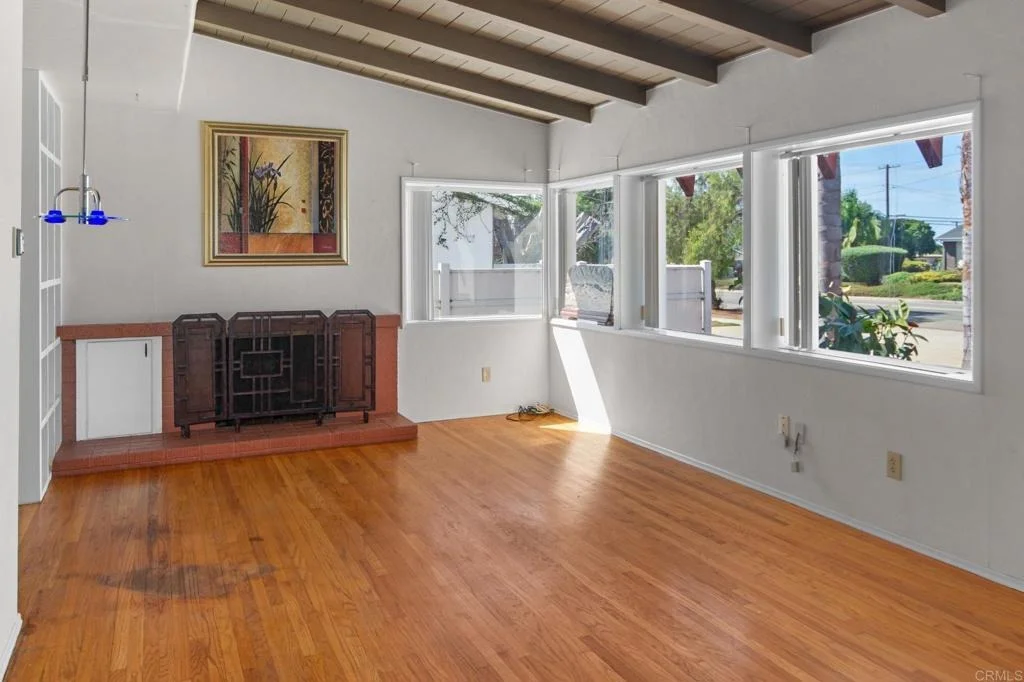 Photo of 389 First Avenue