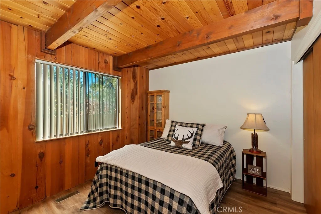 Photo of 150 Lodgepole