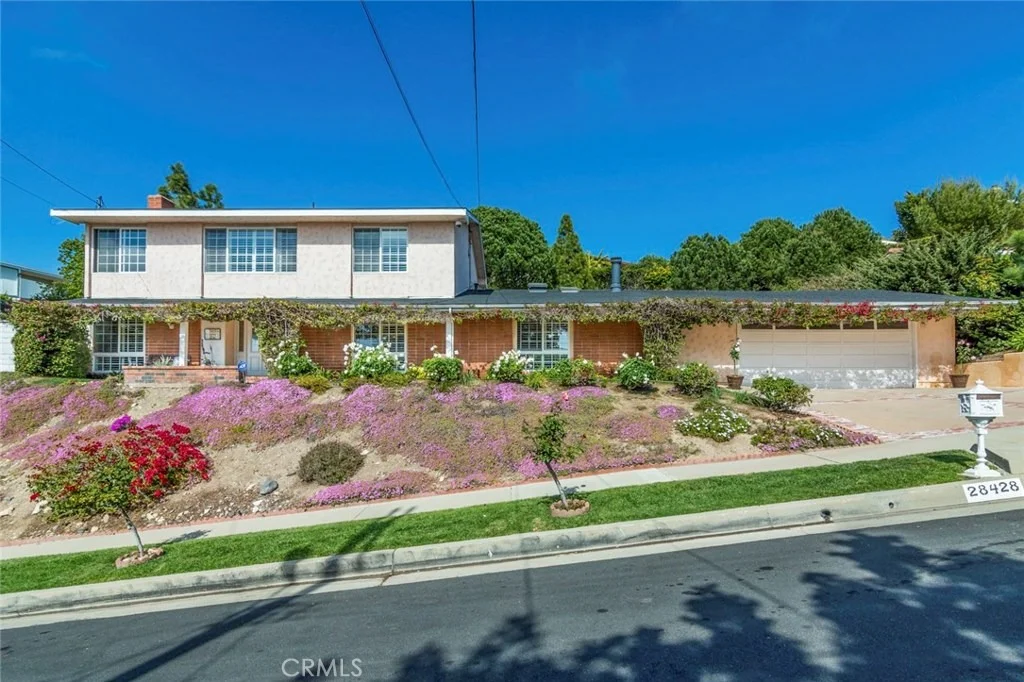 Photo of 28428 Cedarbluff Drive