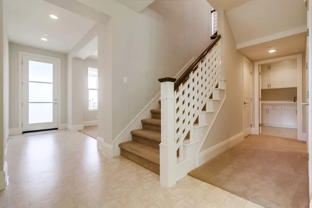Photo of 663 Polaris Dr