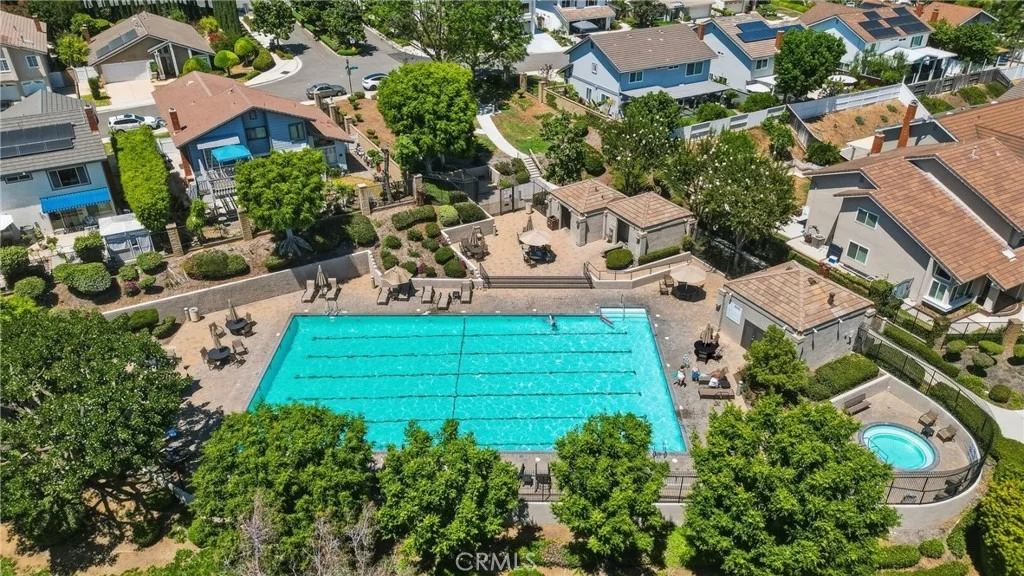 Photo of 137 S Thistle Road