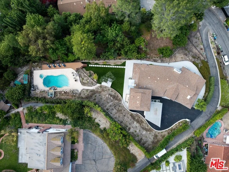 Photo of 4847 Brewster Drive