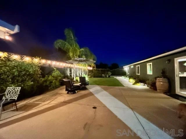 Photo of 1852 EL CAJON LN.