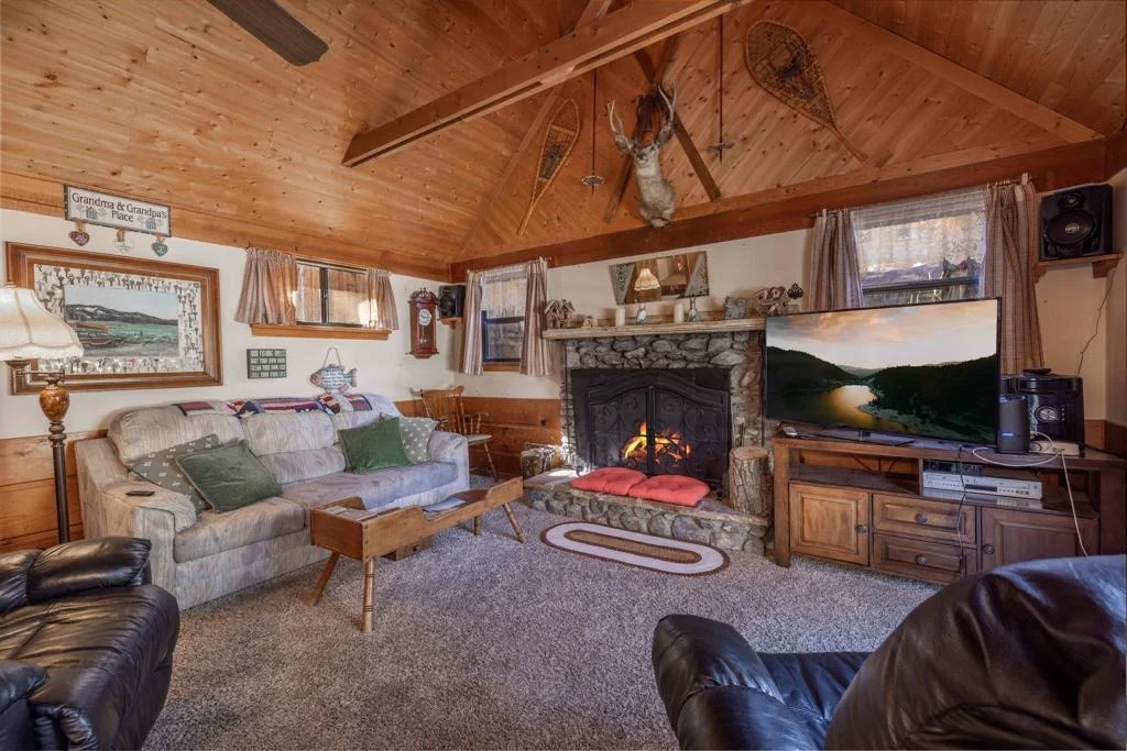 Photo of 331 Mullins Drive