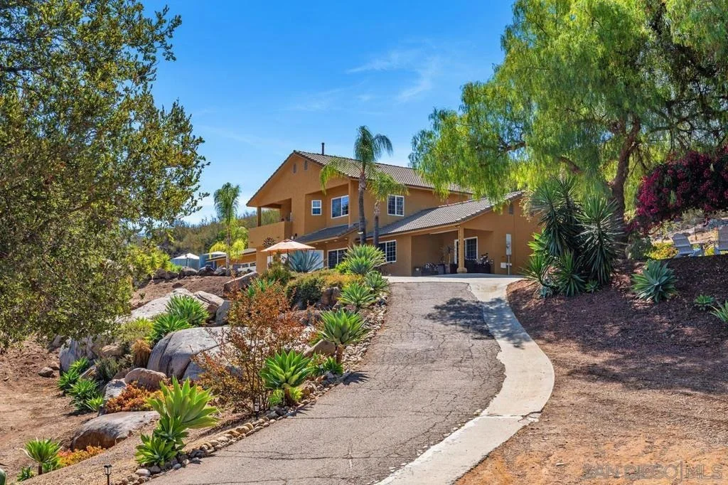 Photo of 13044 Yerba Valley Way