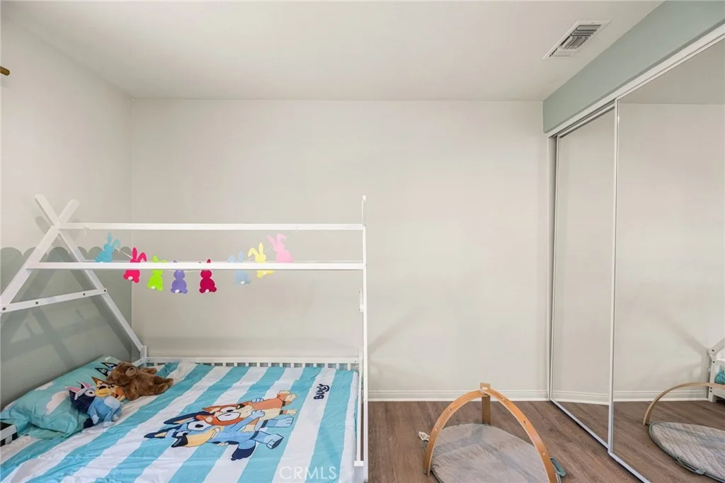 Photo of 28144 Zipper