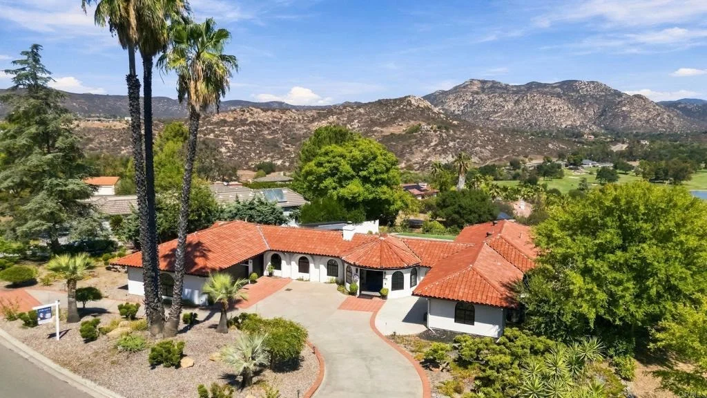 Photo of 15647 Calistoga Dr