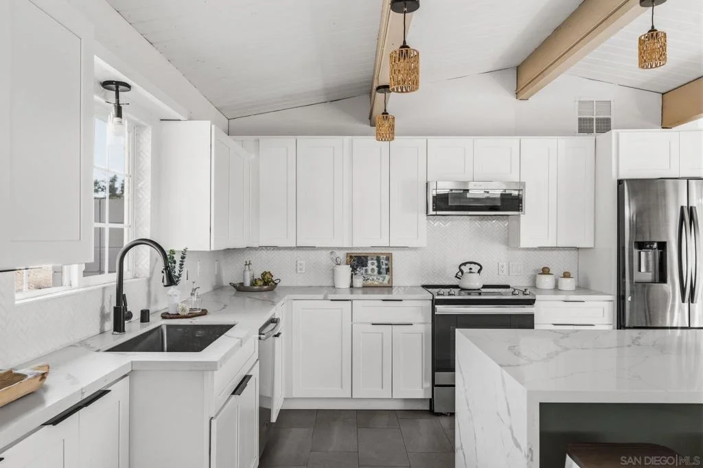 Photo of 30562 Rolling Hills Dr.