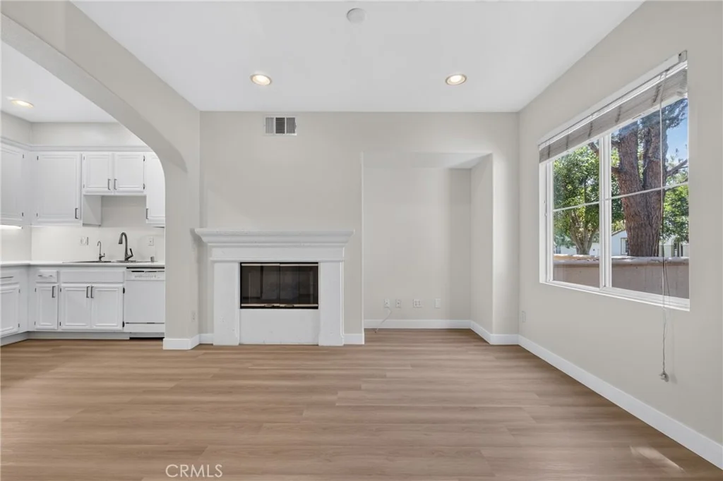 Photo of 90 Topaz