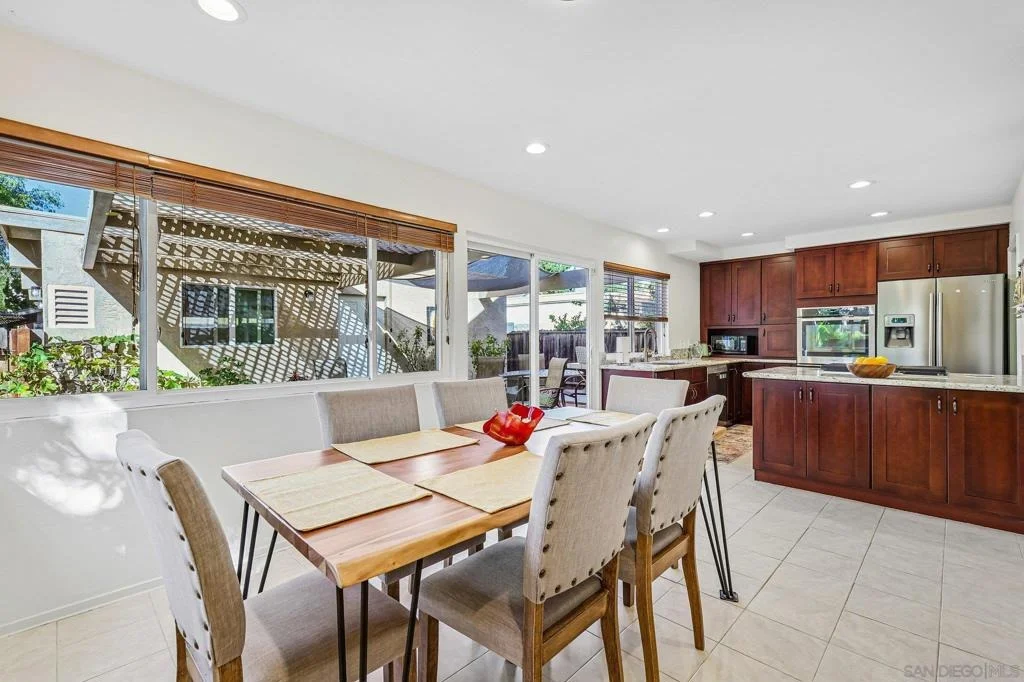 Photo of 10664 Escobar