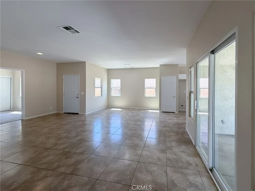 Photo of 44115 Greentree Court