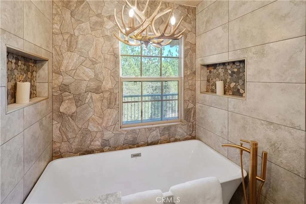 Photo of 135 S Fairway Drive