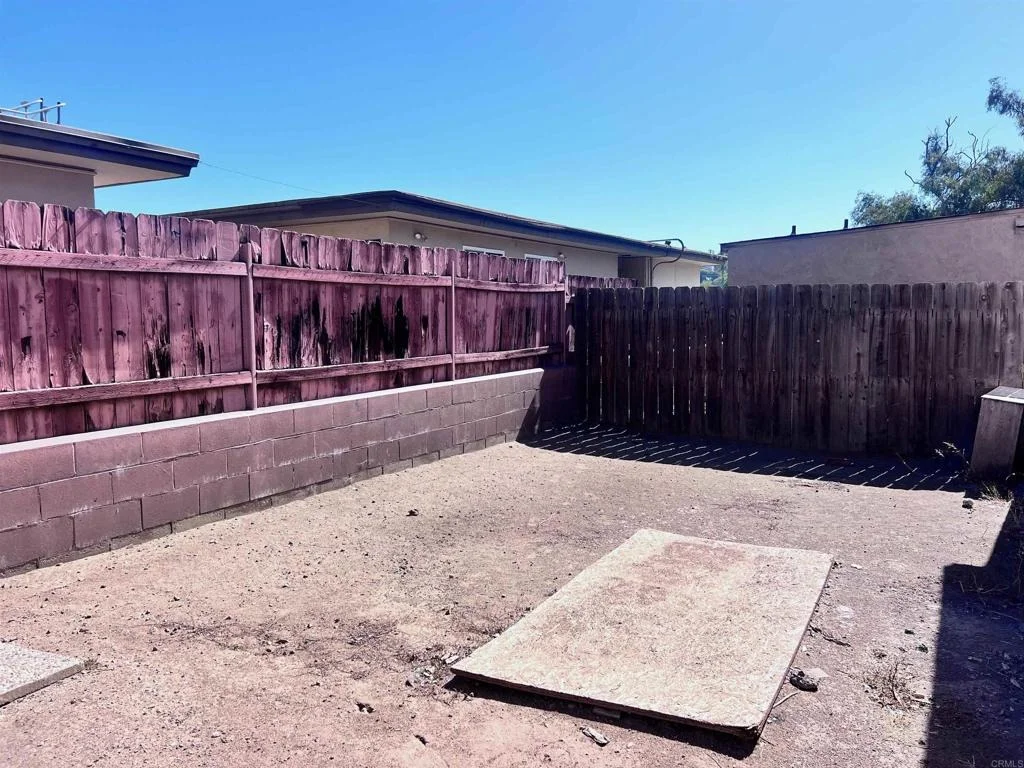 Photo of 8307 Broadway Lane