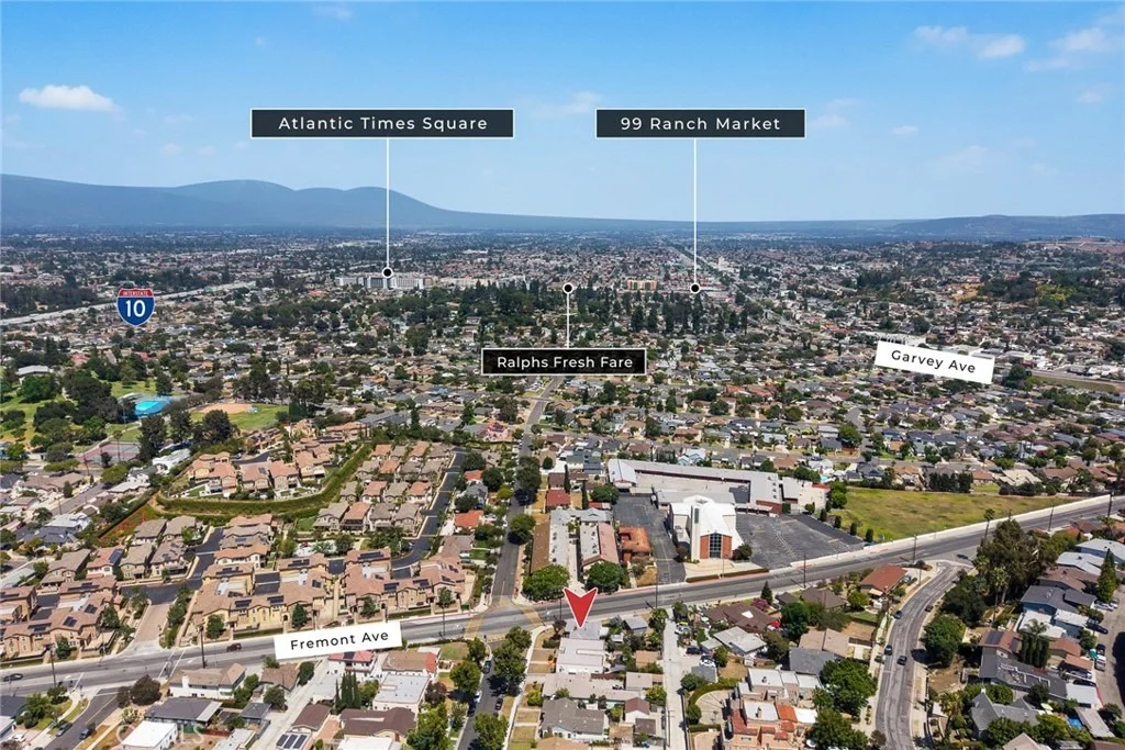 Photo of 2500 Carlos St
