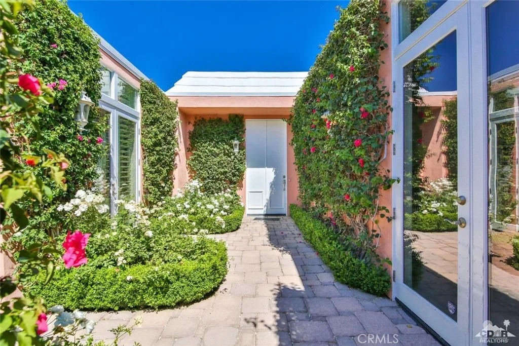 Photo of 47340 Amir Drive