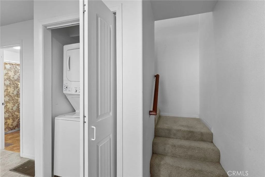 Photo of 23377 Crestview
