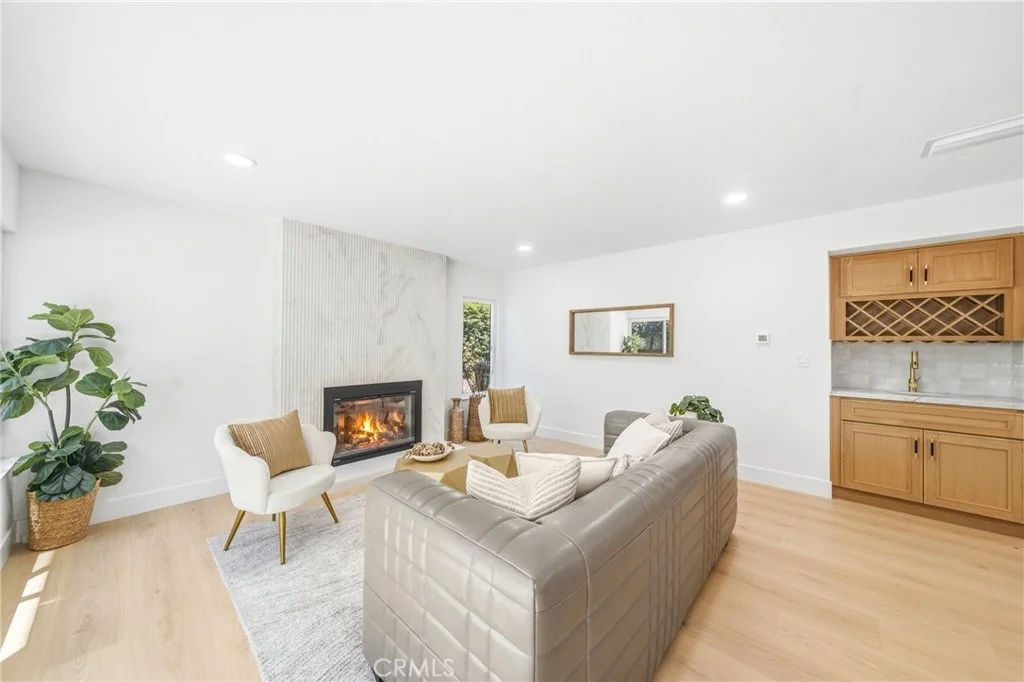 Photo of 137 S Thistle Road