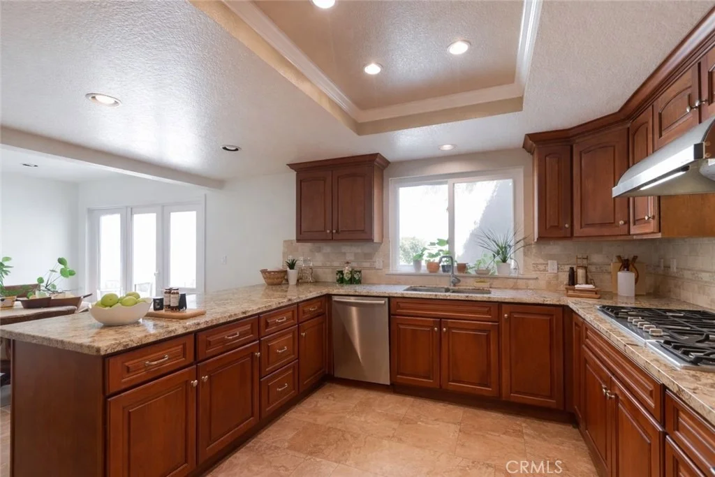 Photo of 5755 Avenida Estoril