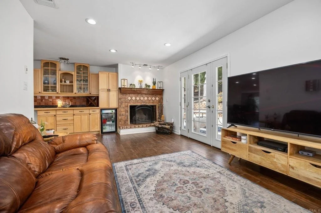 Photo of 24376 Rutherford Road