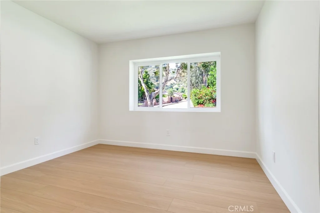 Photo of 856 E Palm