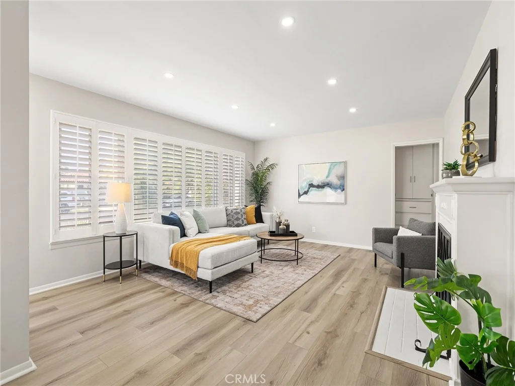 Photo of 2700 Eucalyptus Avenue