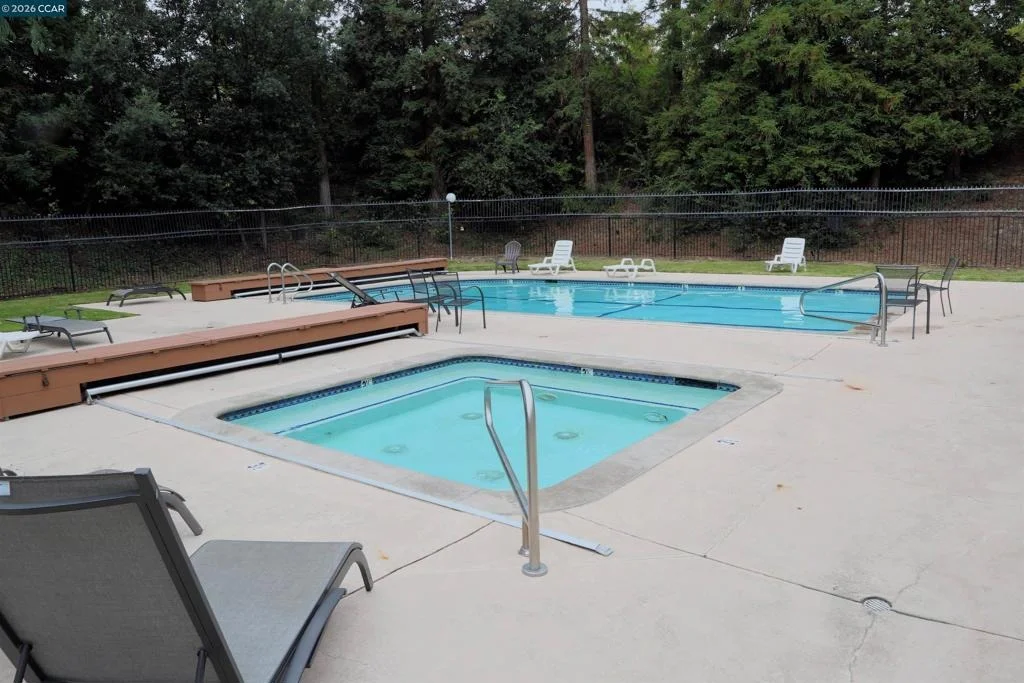 Photo of 444 Mill Rd