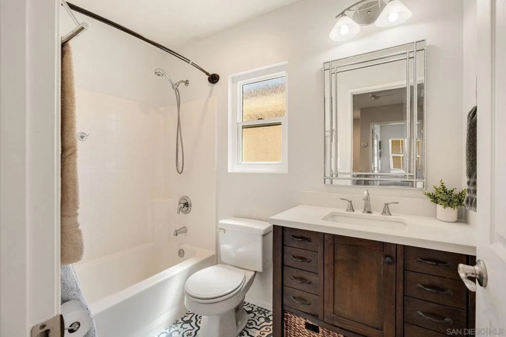 Photo of 146 Adelia Way