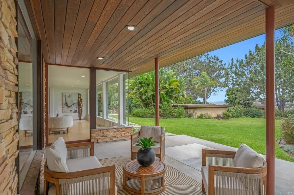 Photo of 280 Torrey Pines Terrace