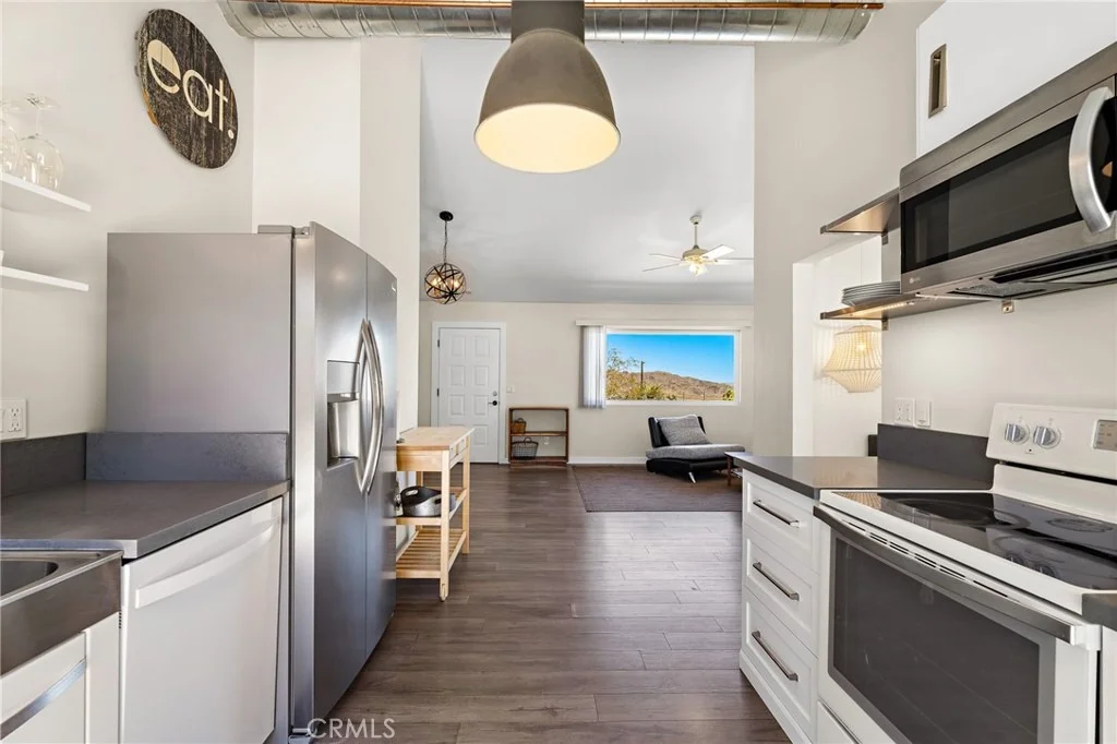 Photo of 60229 La Mirada Trail