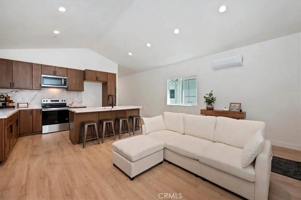 Photo of 40166 Esterly Lane